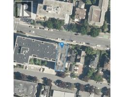 305 1121 Fort St, Victoria, BC V8V3K9 Photo 22