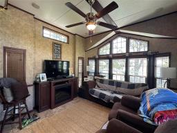 93100 25n Road, Pelican Lake, MB R0K1R0 Photo 16