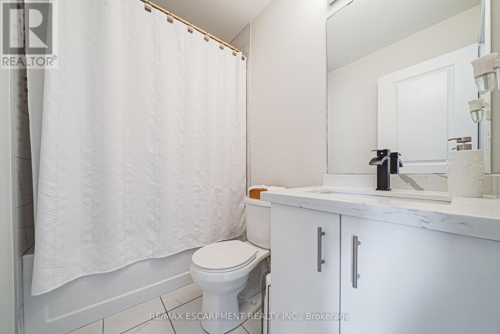 20 BARLEY LANE - Image 17