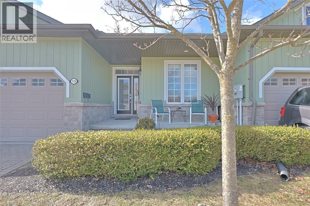 13 OAKWOOD LINKS LANE - Image 32