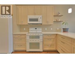 2pc Bathroom - 13 Oakwood Links Lane, Grand Bend, ON N0M1T0 Photo 6
