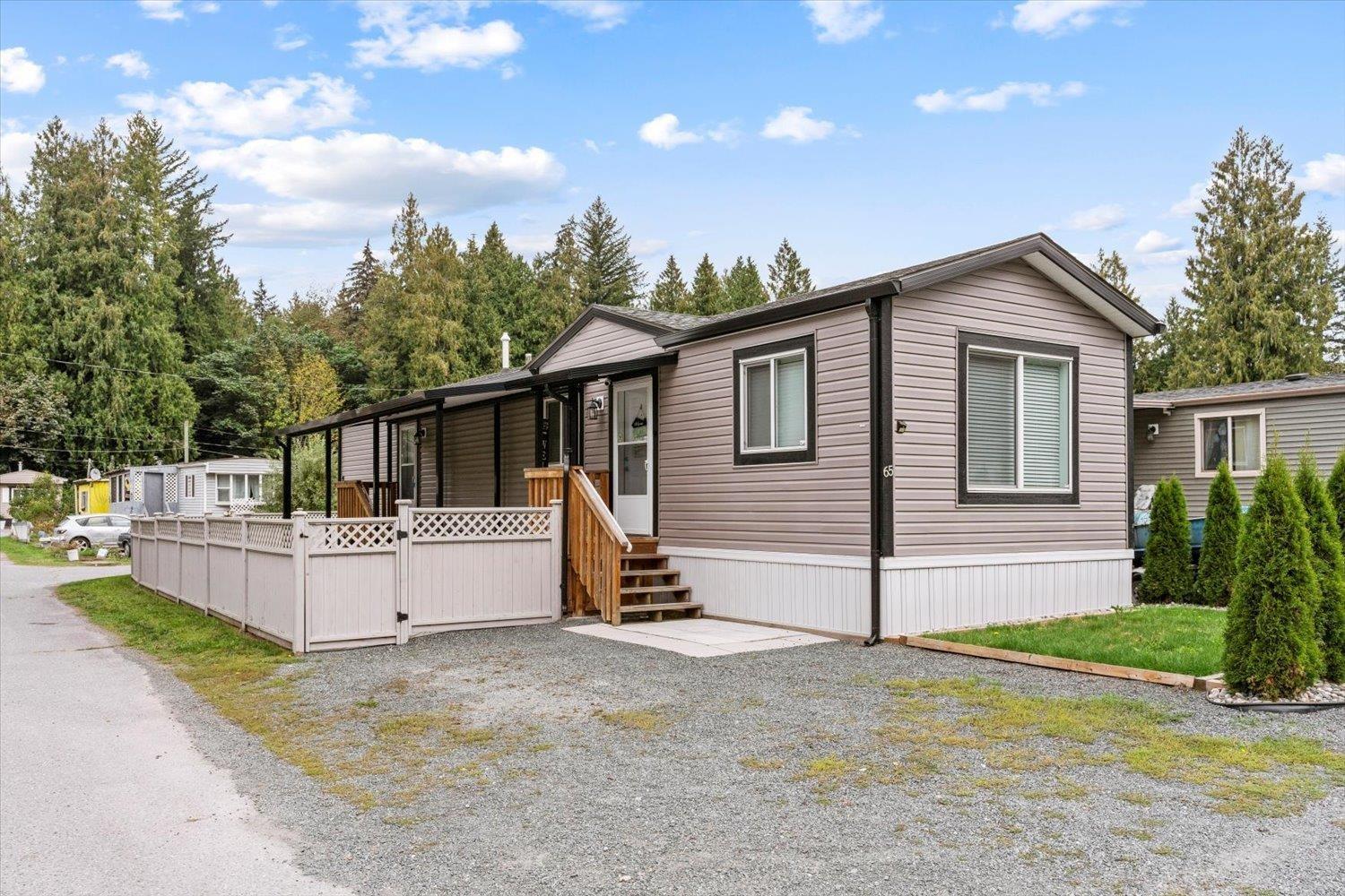 65 3942 COLUMBIA VALLEY ROAD, Cultus Lake East, Cultus Lake