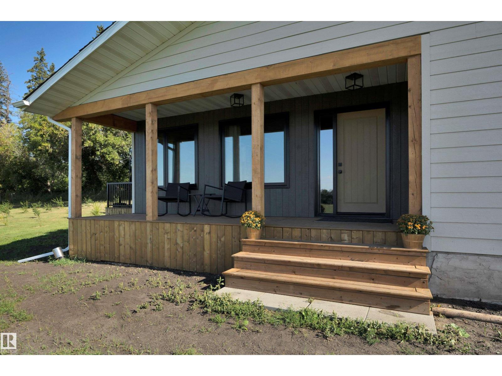 473010 RGE ROAD 242 - 5