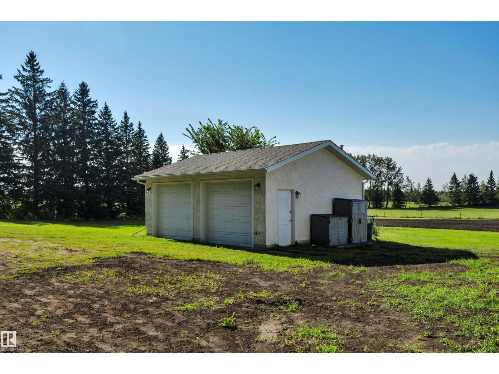 473010 RGE ROAD 242 - 59