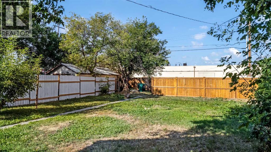 234 14 Street N - Image 3