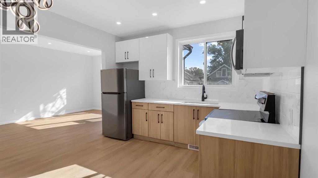 234 14 Street N - Image 7