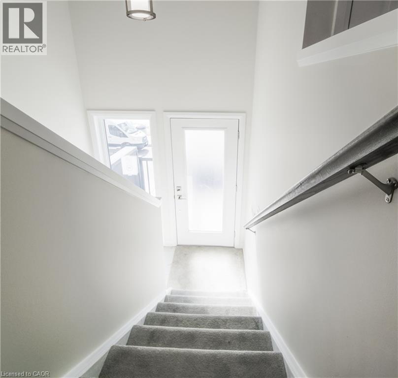 27 URBANE Boulevard - Image 5