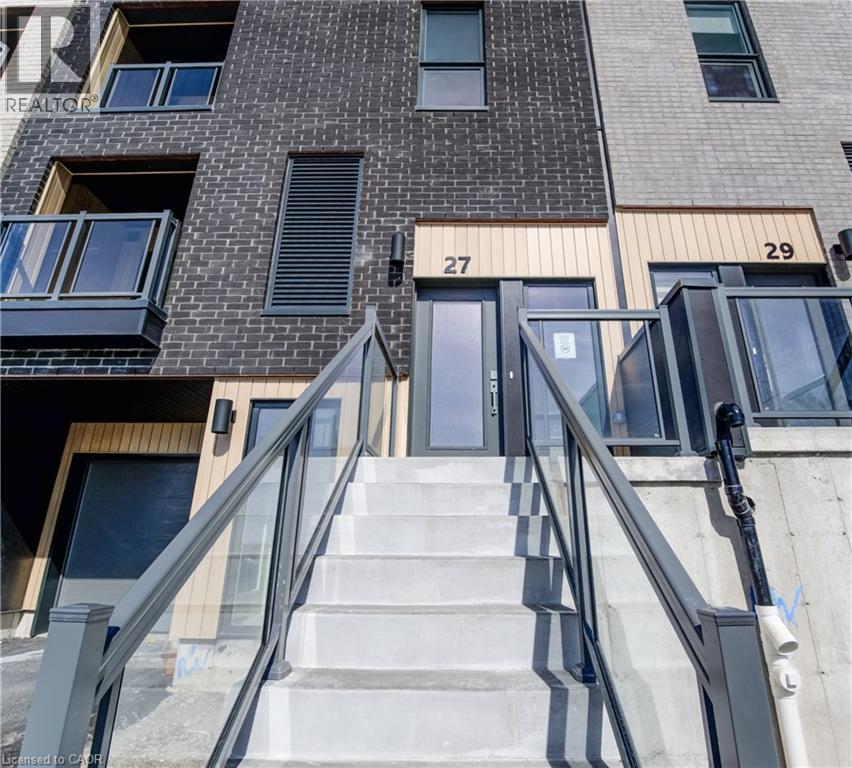 27 URBANE Boulevard - Image 4