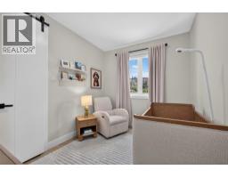 707 Raymer Road, Kelowna, BC V1W1H6 Photo 32