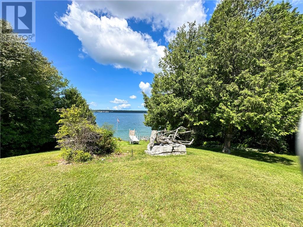 75 Holmes Street - Image 74