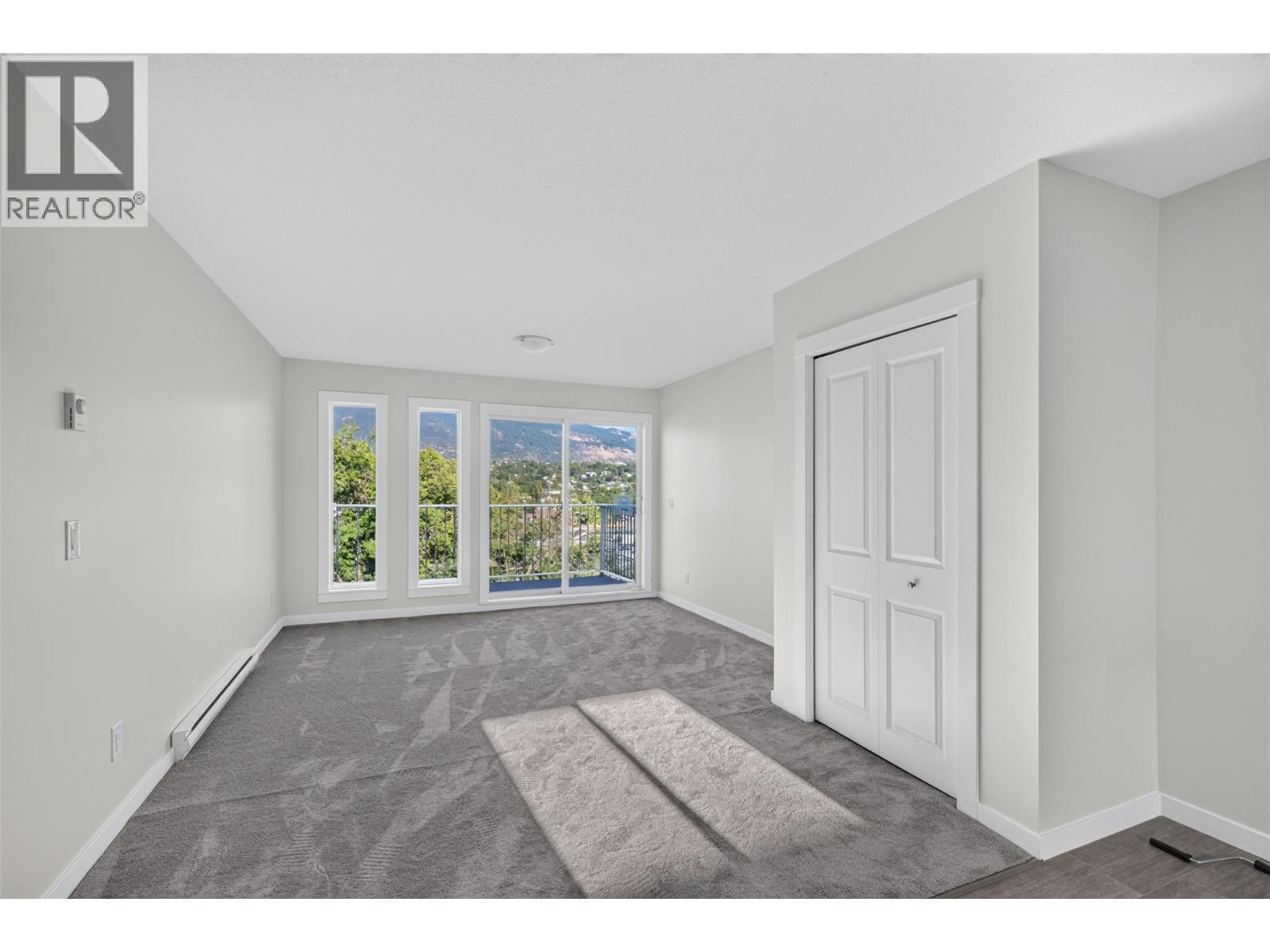 #206 4004 34 Street - 2