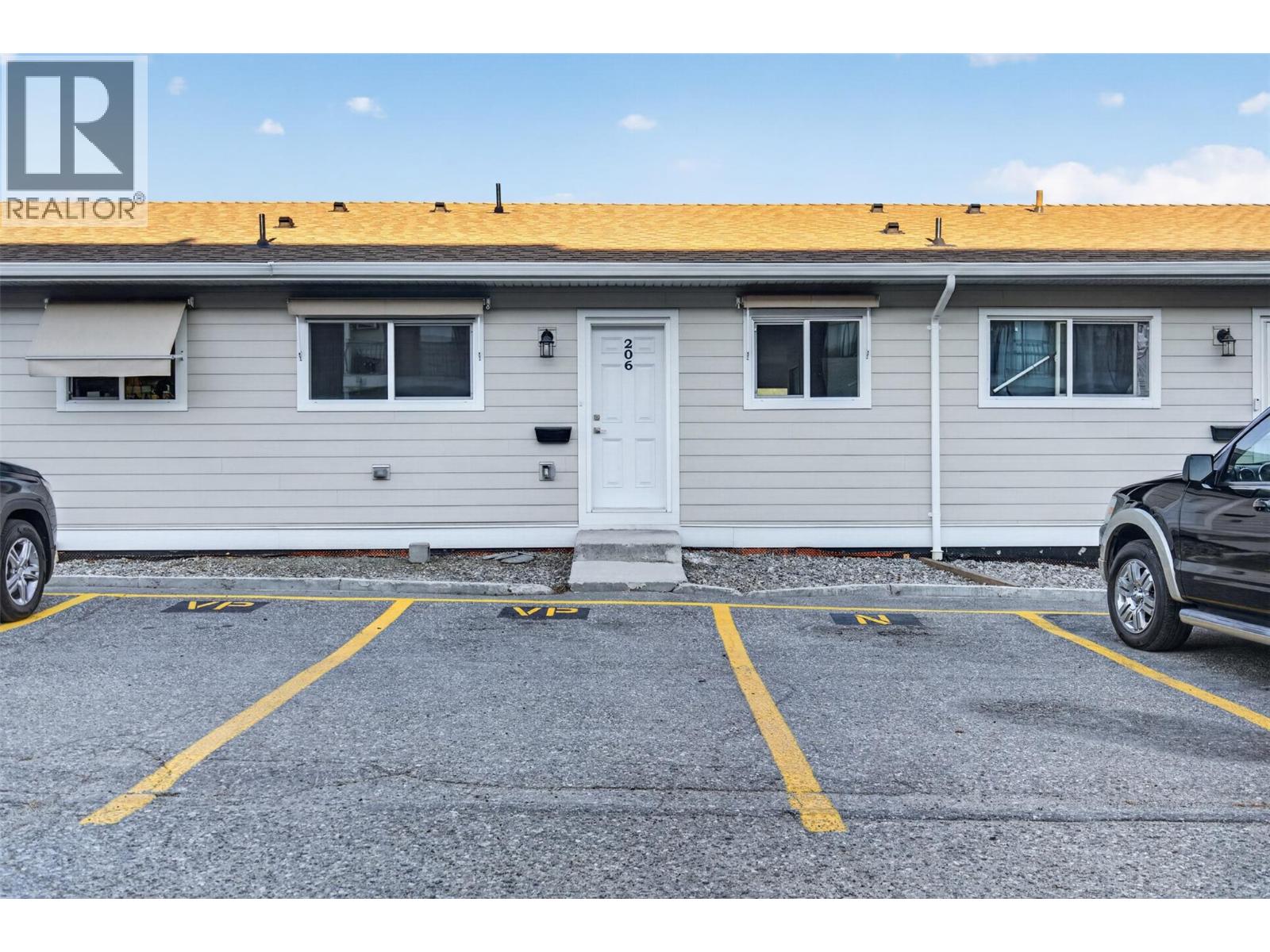 #206 4004 34 Street - Image 28