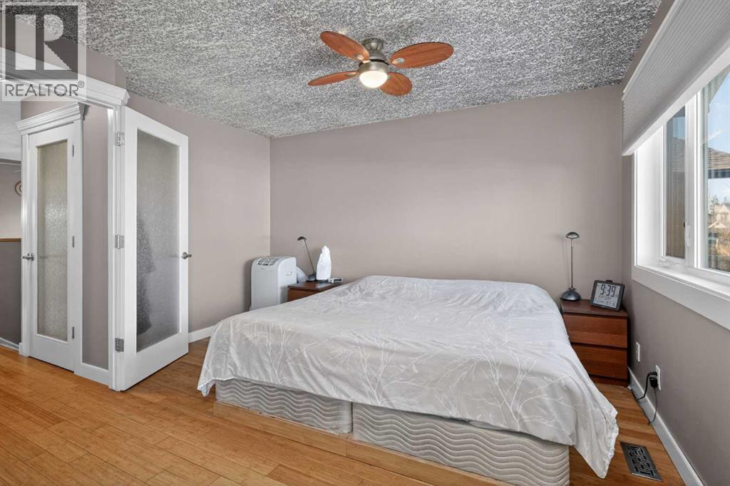 13 Taraglen Road NE - 12