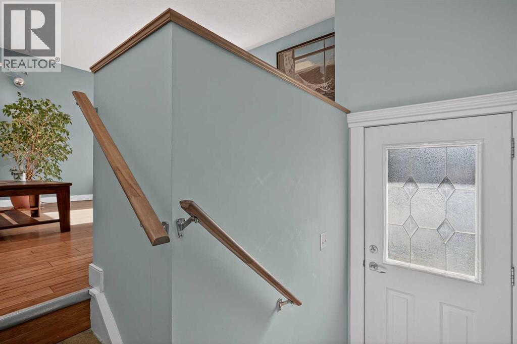13 Taraglen Road NE - 3