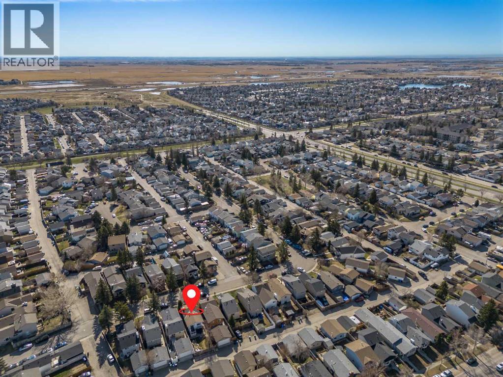 13 Taraglen Road NE - 43
