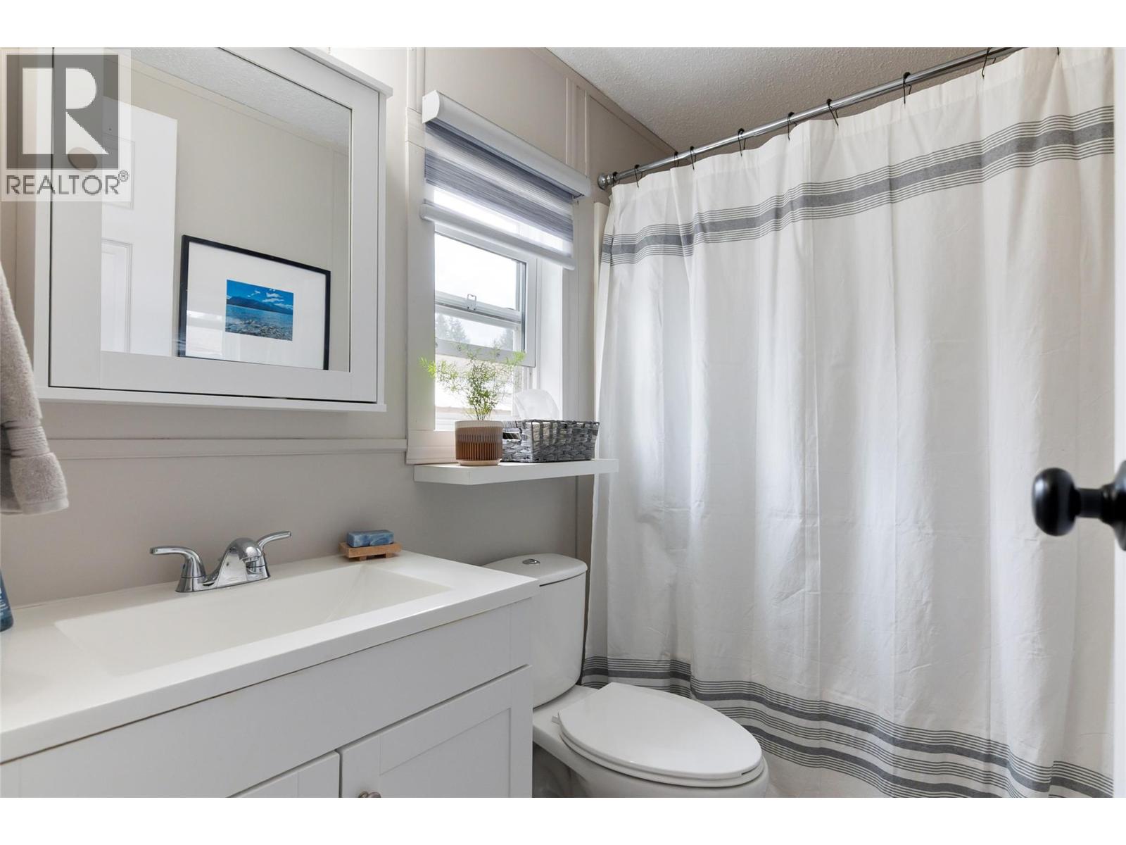 #11 606 Edward Street - Image 14