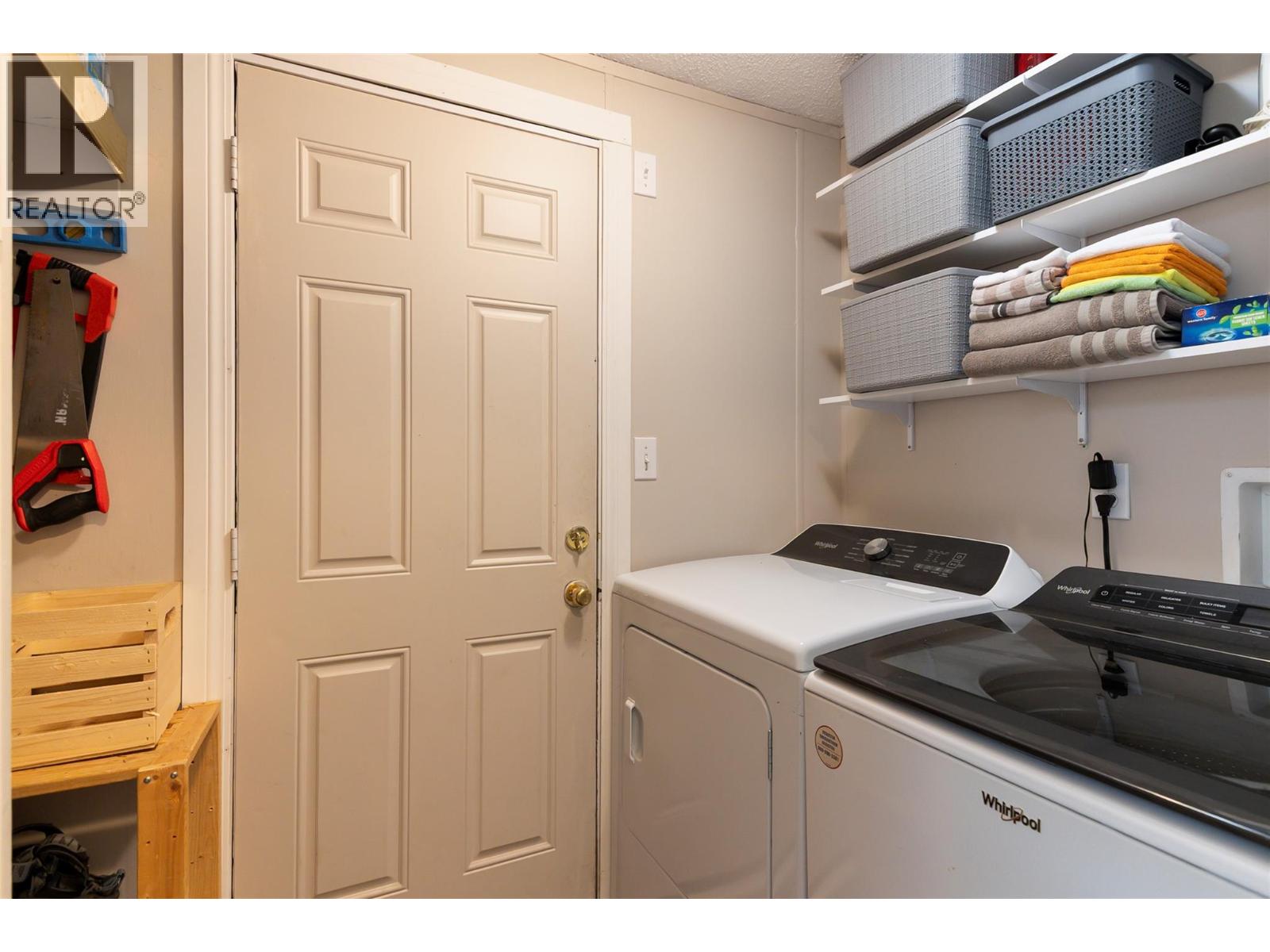 #11 606 Edward Street - 18
