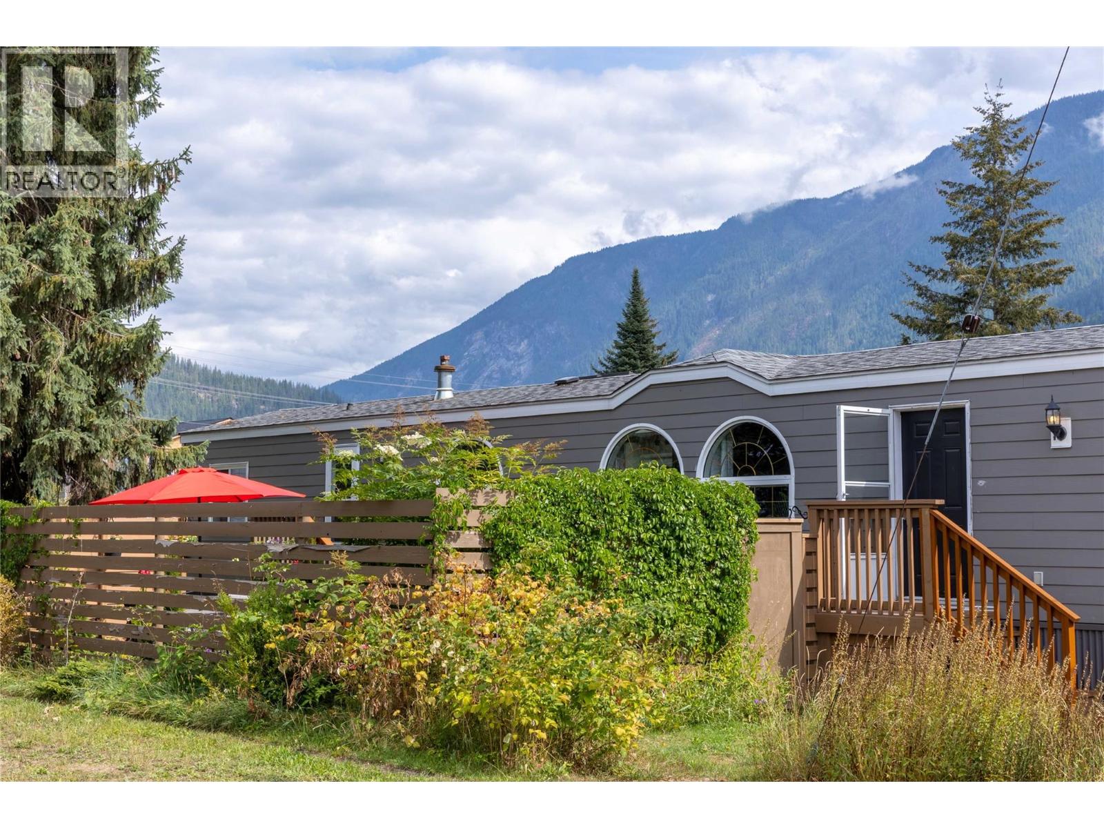 #11 606 Edward Street - Image 23