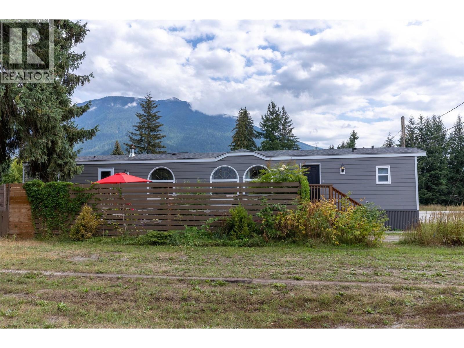 #11 606 Edward Street - Image 25