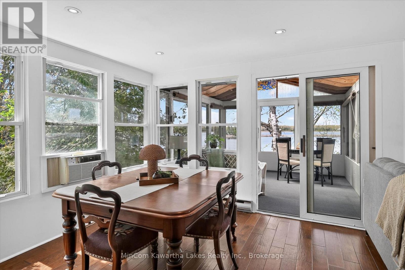 54 WOODLAND TRAIL - Image 17