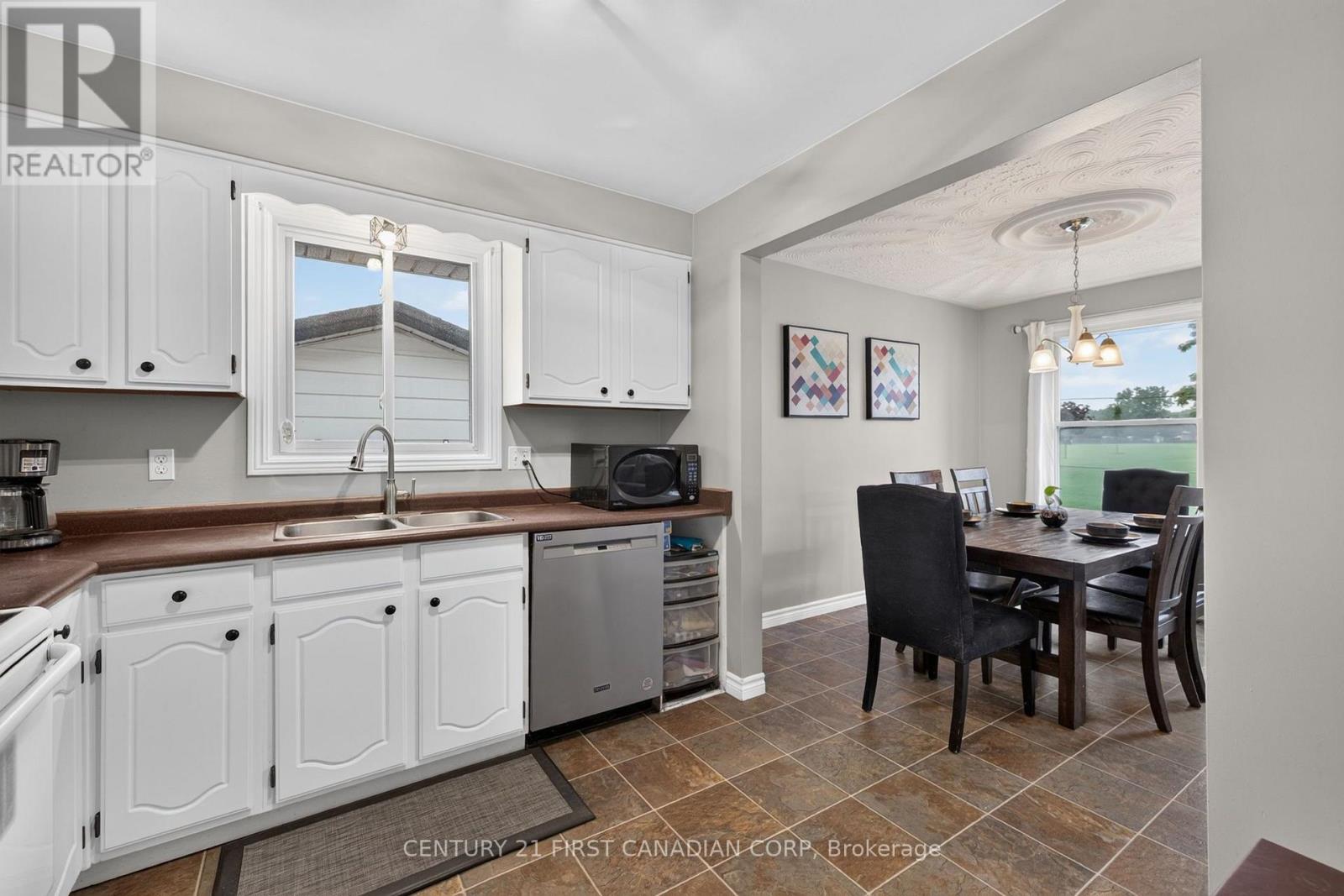180 PARK STREET - Image 11