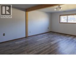 1128 3rd Avenue, Mcbride, BC V0J2E0 Photo 17