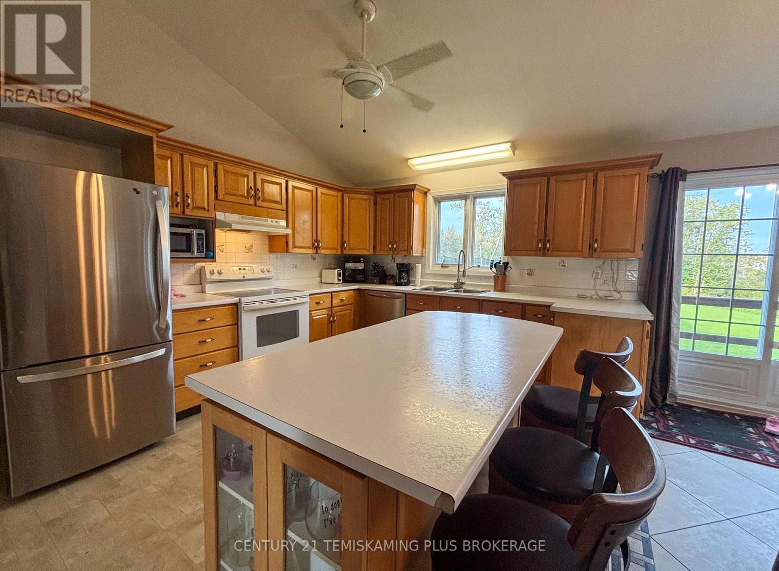 4 MICHAEL STREET - Image 17