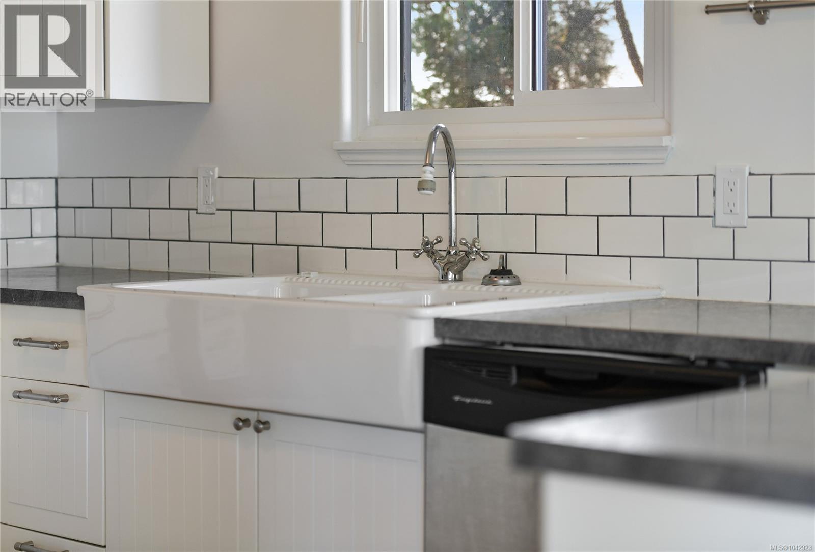  1246 ROY Road, Saanich