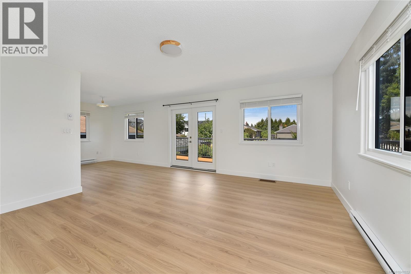 1246 ROY Rd - 39