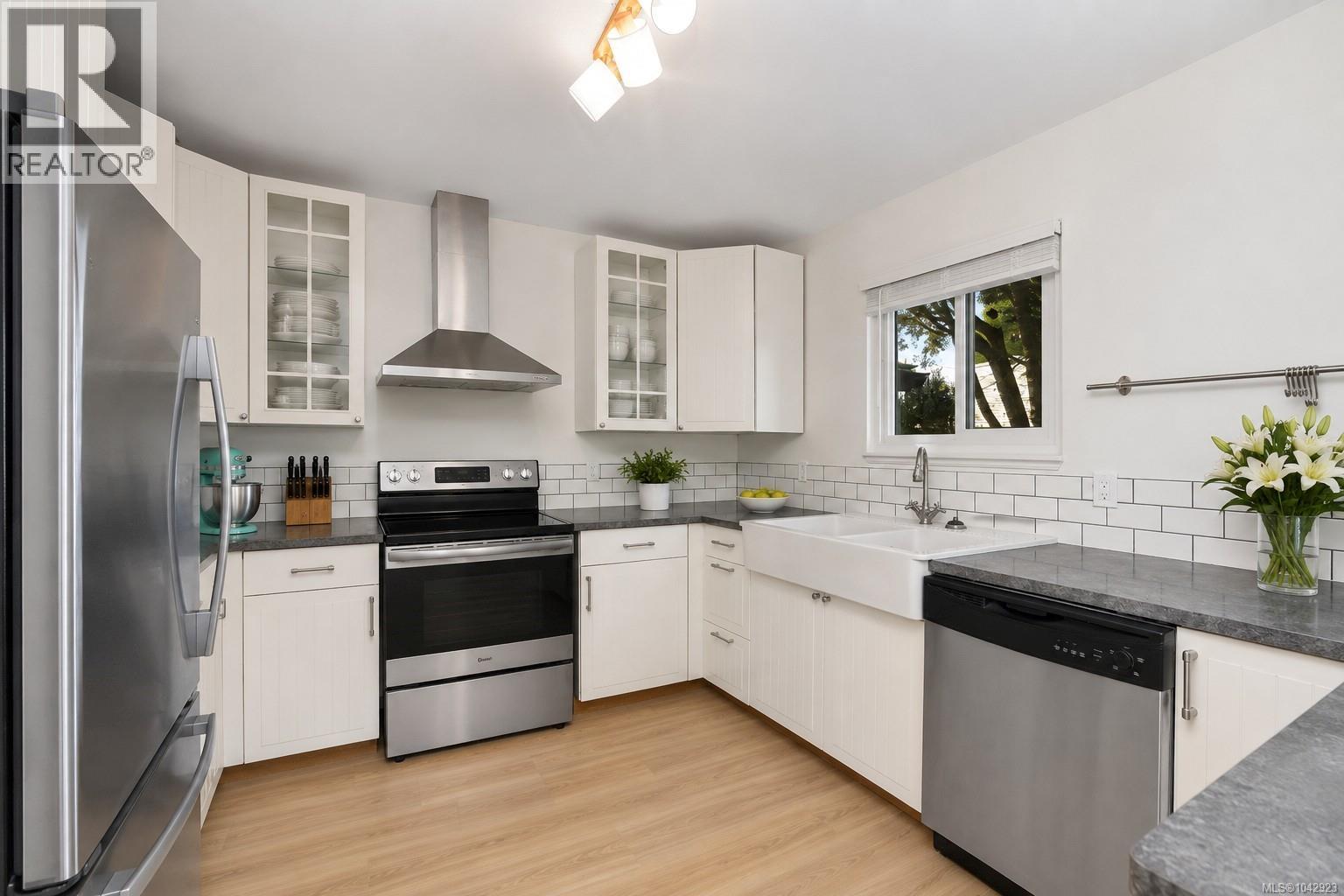  1246 ROY Road, Saanich