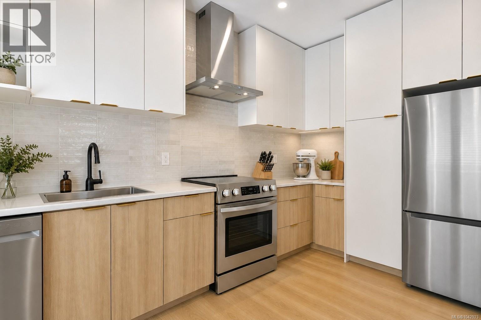  1246 ROY Road, Saanich