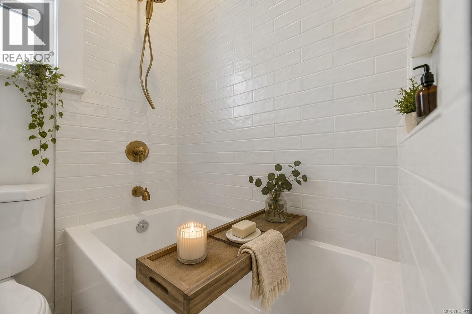1246 ROY Rd - 23