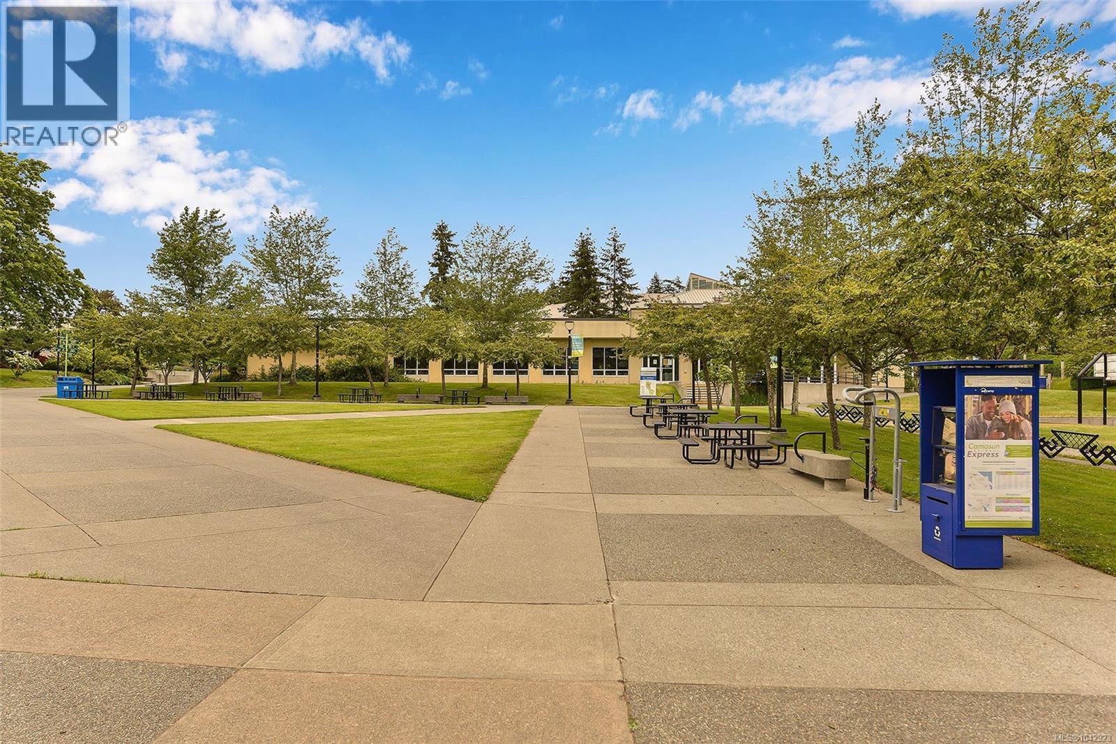 1246 ROY Rd - 58