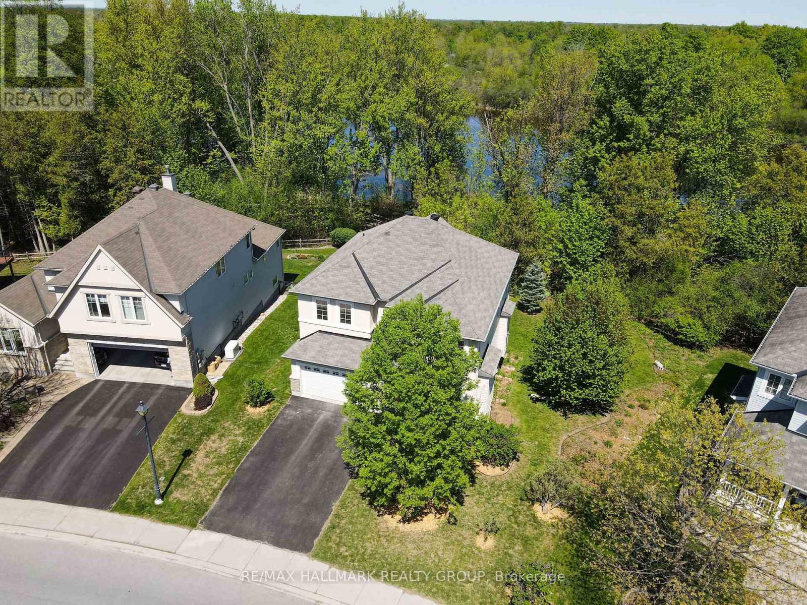 90 STONEWATER BAY - 45