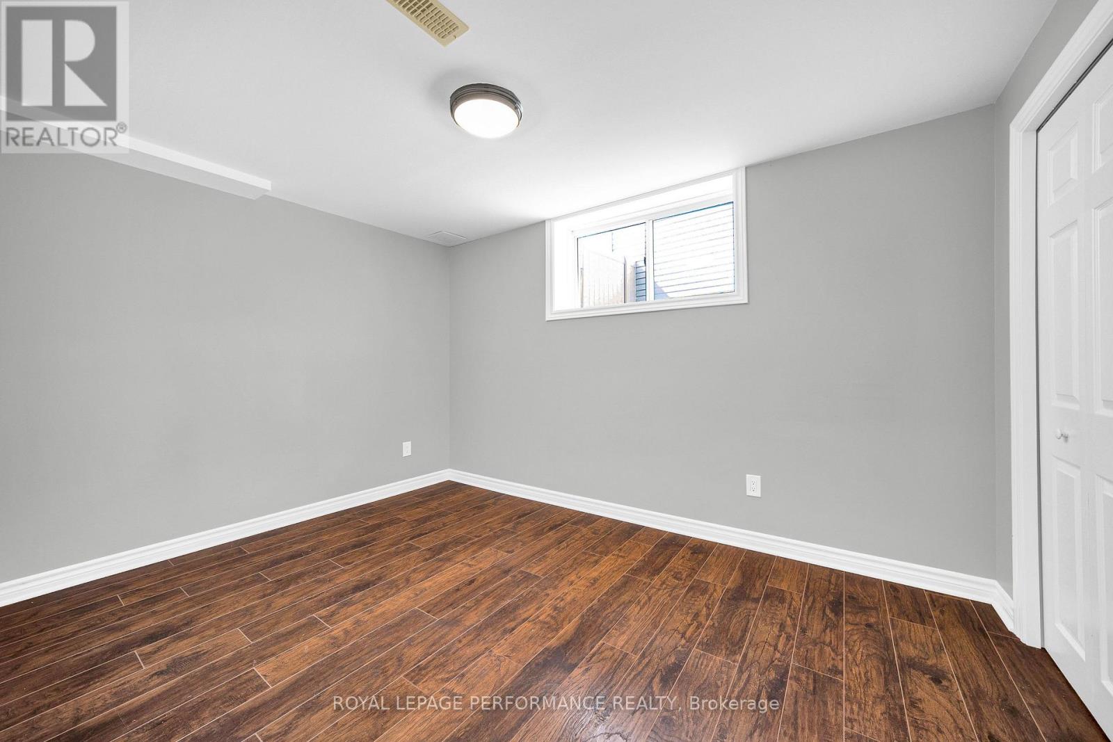 593 PINAWA CIRCLE - 31