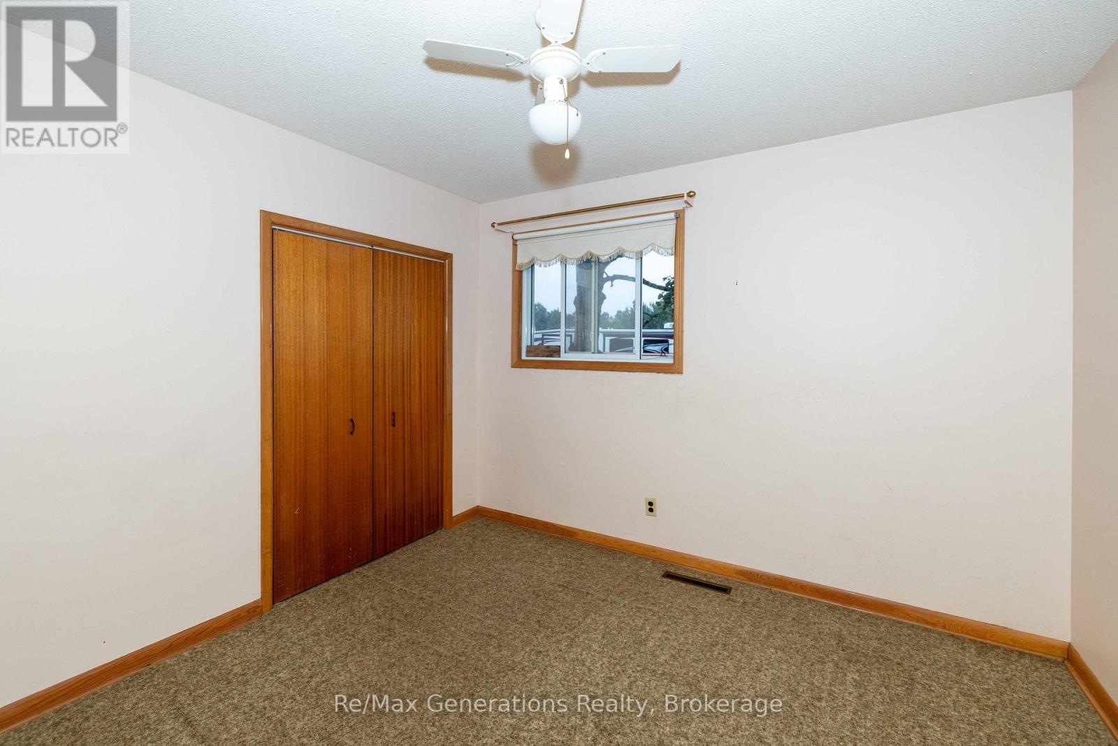 1900 BAILEY AVENUE - 10
