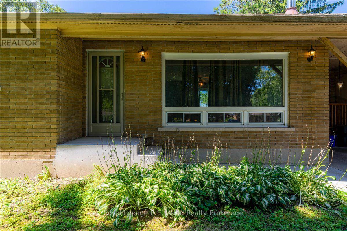 3 MYRTLE STREET - Image 5