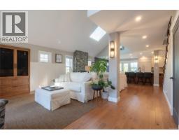 Dining room - 101 Gibraltar Bay Dr, View Royal, BC V9B6H6 Photo 17