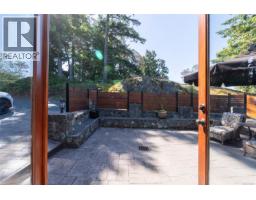 101 Gibraltar Bay Dr, View Royal, BC V9B6H6 Photo 21