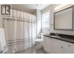 101 Gibraltar Bay Dr, View Royal, BC V9B6H6 Photo 39