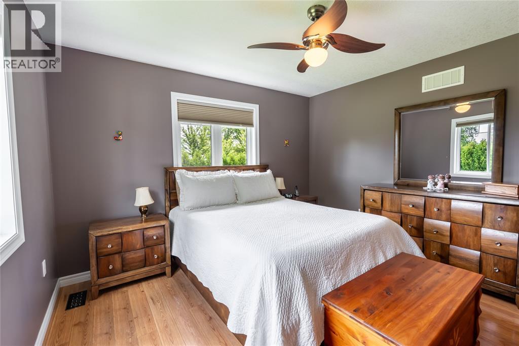 4618 Kettle LANE - Image 18
