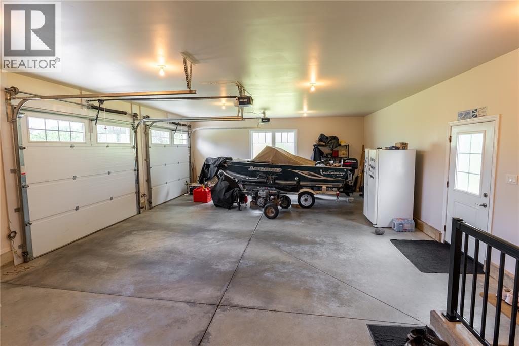 4618 Kettle LANE - Image 33