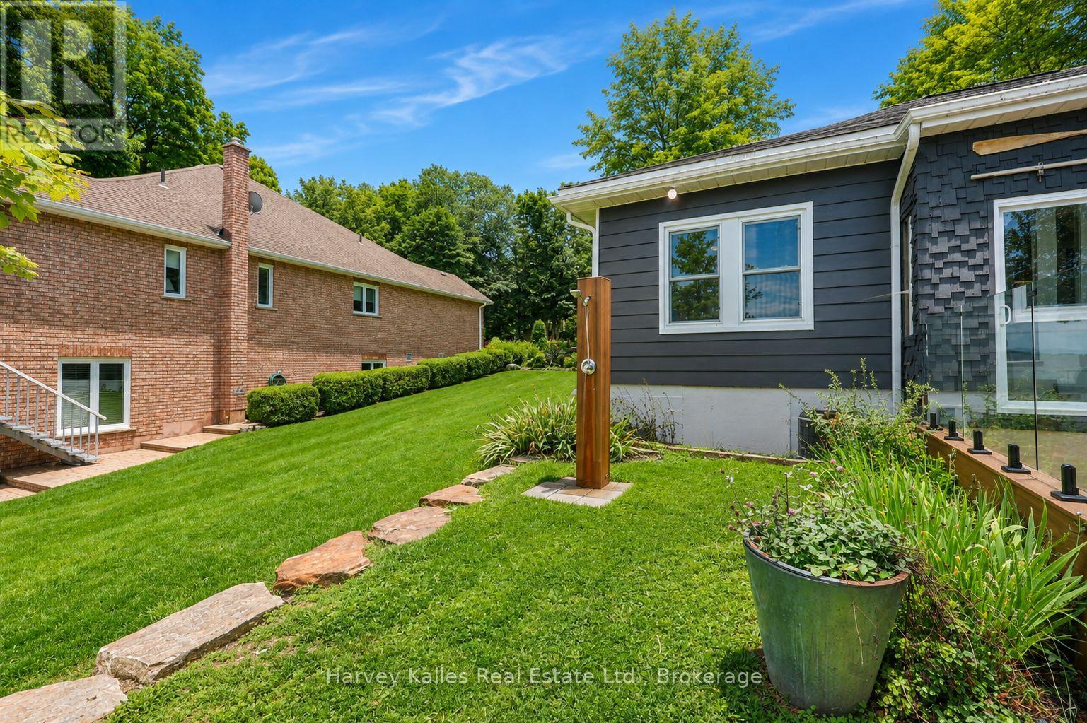 1515 CHAMPLAIN ROAD - Image 40