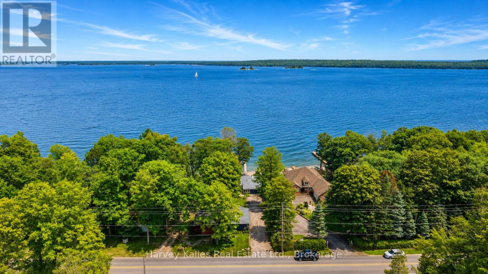 1515 CHAMPLAIN ROAD - Image 49
