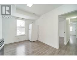 104 Benson Avenue, Toronto, ON M6G2J1 Photo 11