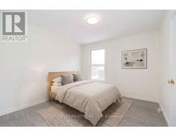 104 Benson Avenue, Toronto, ON M6G2J1 Photo 14