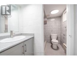 104 Benson Avenue, Toronto, ON M6G2J1 Photo 25