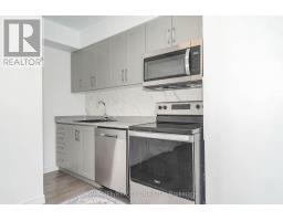 Bedroom - 104 Benson Avenue, Toronto, ON M6G2J1 Photo 9