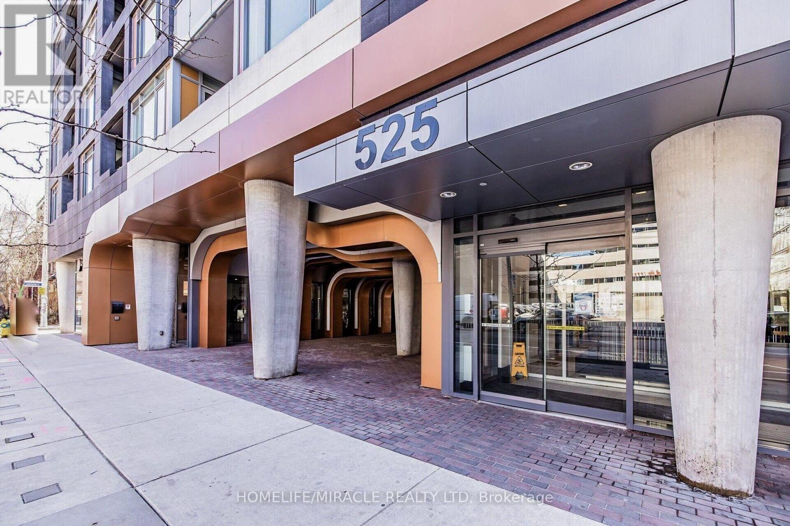 Photo of 525 Adelaide Street