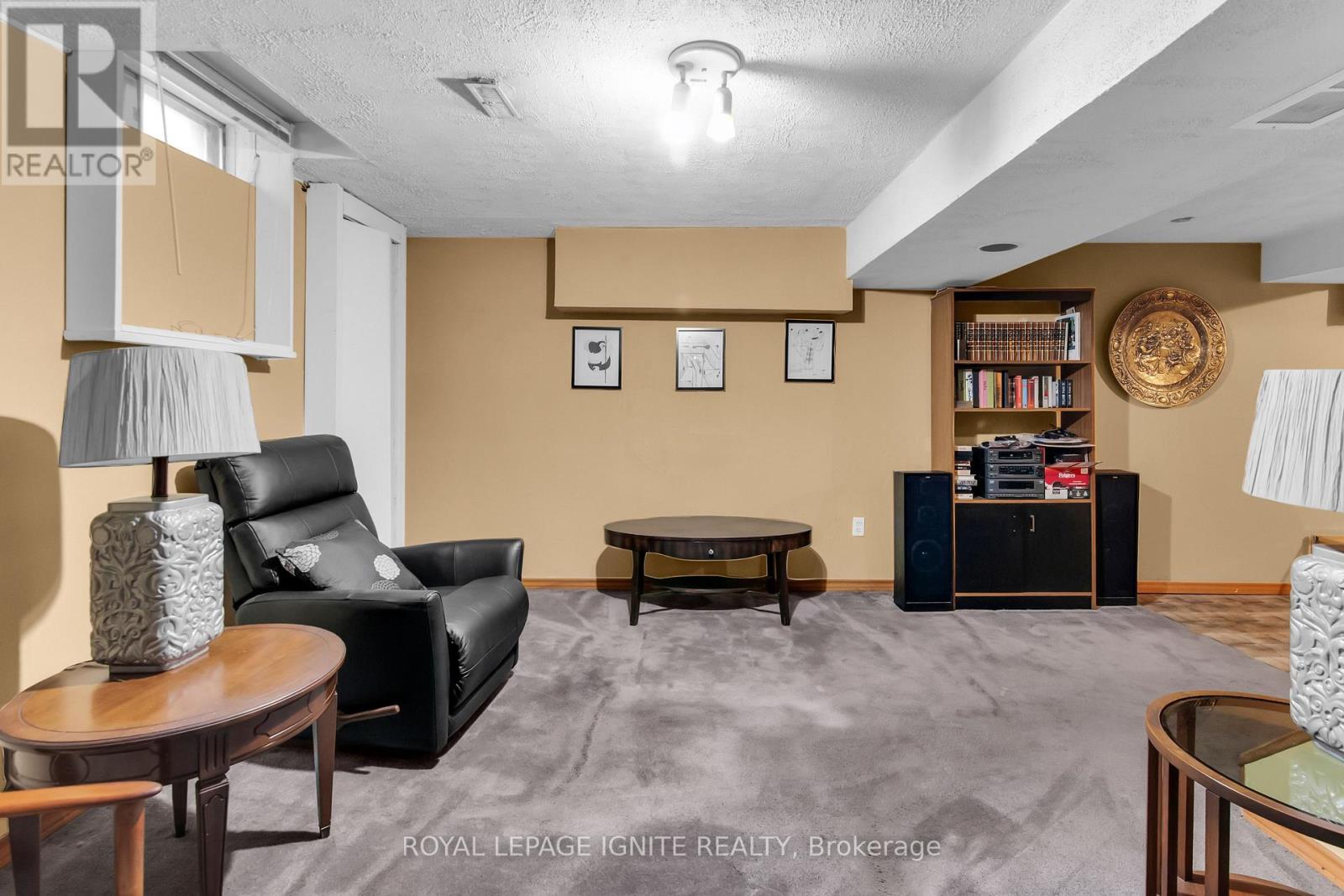 55 FAWCETT TRAIL - Image 43
